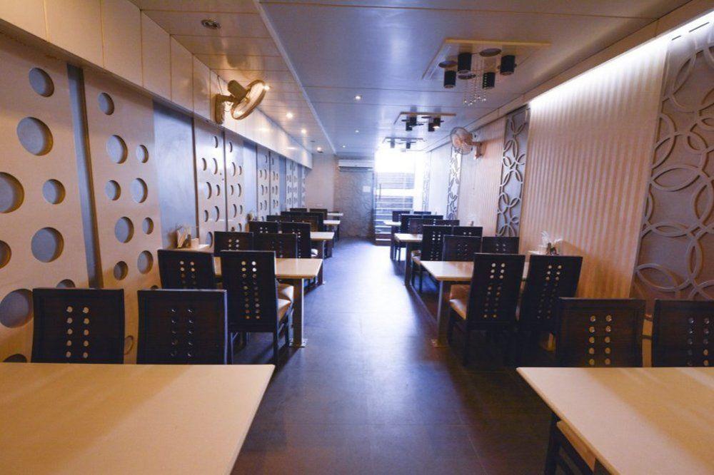 Hotel Central Residency Varanasi Luaran gambar